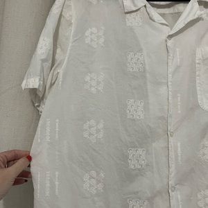 UO Overdyed Embroidery Short Sleeve Button-Down